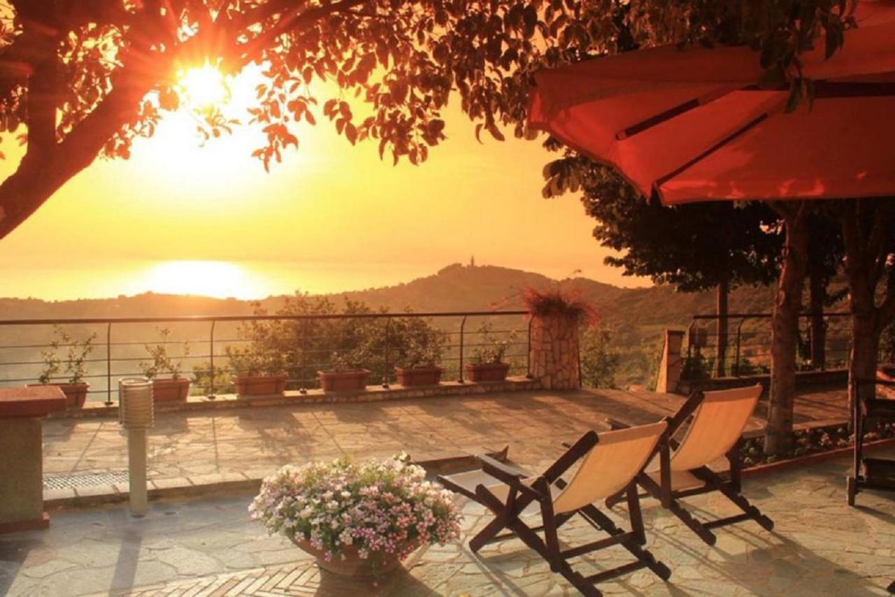 B&B Il Giardino Di Armida Ogliastro Cilento Zewnętrze zdjęcie